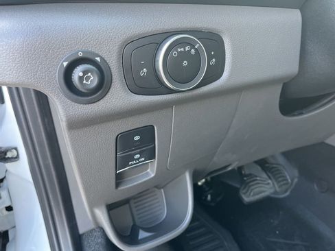 New 2025 Ford Transit 250 148 Medium Roof w/ Load Area Protection Package image 10