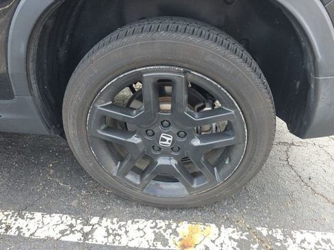 Used 2024 Honda Passport Black Edition image 9