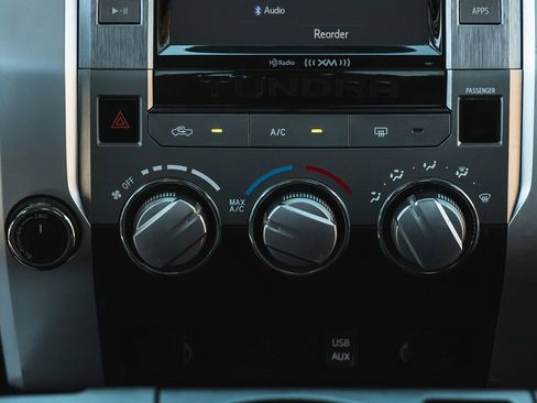 Used 2014 Toyota Tundra SR5 image 8