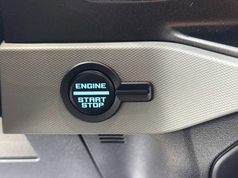 Certified 2023 Ford Bronco Badlands image 19