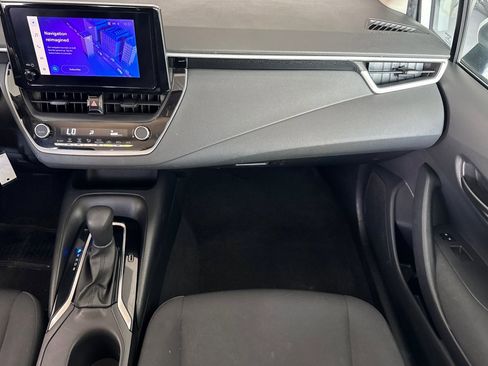 Used 2024 Toyota Corolla LE FWD image 28