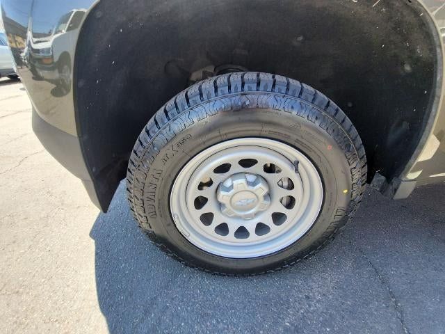 Used 2023 Chevrolet Colorado W/T RWD image 34