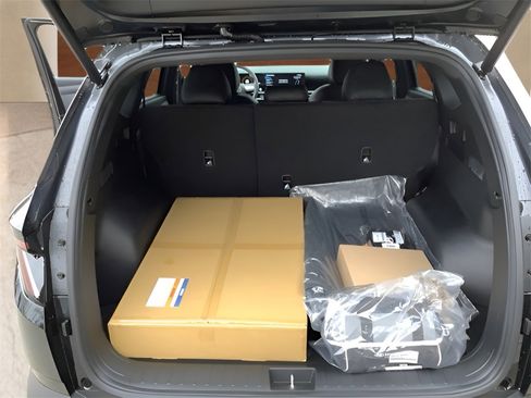 Certified 2025 Hyundai Tucson XRT image 27