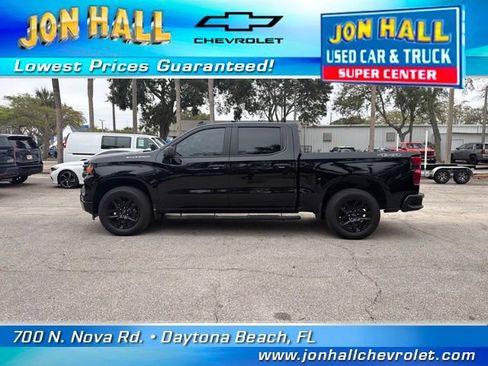 Used 2025 Chevrolet Silverado 1500 Custom image 5