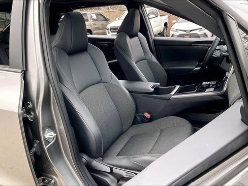 Used 2024 Toyota bZ4X XLE image 8