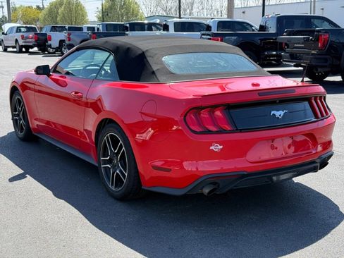 Used 2020 Ford Mustang Premium RWD image 6