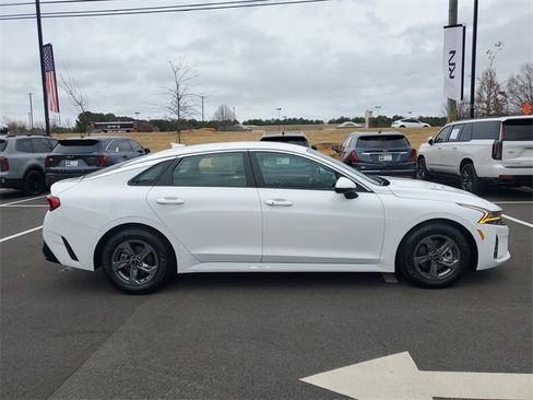 Used 2023 Kia K5 LXS image 5