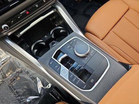 Used 2025 BMW 230i Coupe w/ M Sport Package image 24