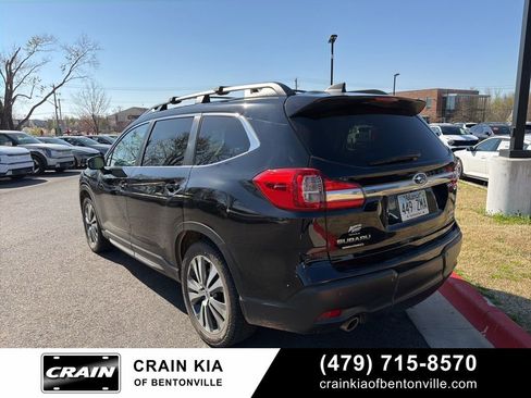 Used 2022 Subaru Ascent Limited w/ Technology Package image 5