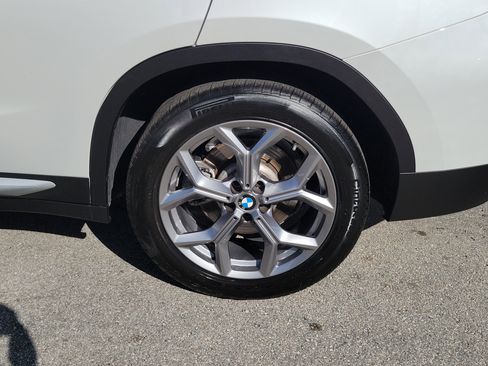 Used 2025 BMW X4 xDrive30i image 30