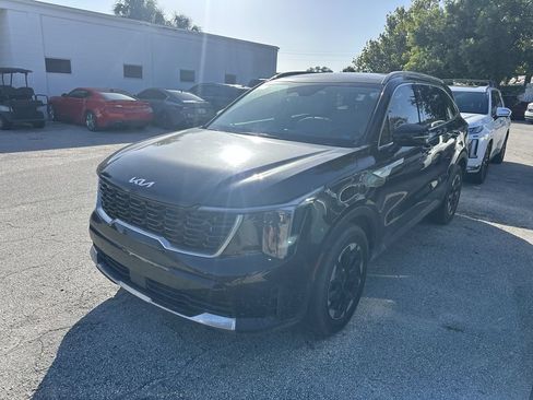 Used 2025 Kia Sorento S w/ Panoramic Sunroof Package FWD image 10