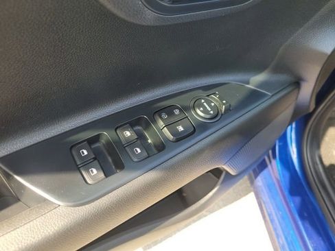Certified 2019 Kia Rio S FWD image 10