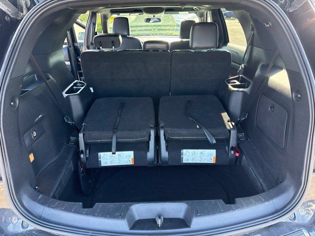 Used 2018 Ford Explorer XLT w/ Equipment Group 202A FWD image 30