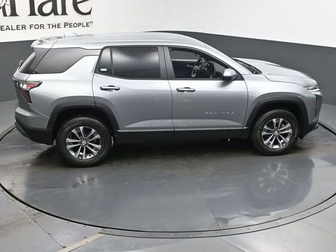 New 2026 Chevrolet Equinox LT w/ Safety and Technology Package image 17