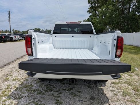New 2026 GMC Sierra 1500 Elevation w/ Preferred Package image 12