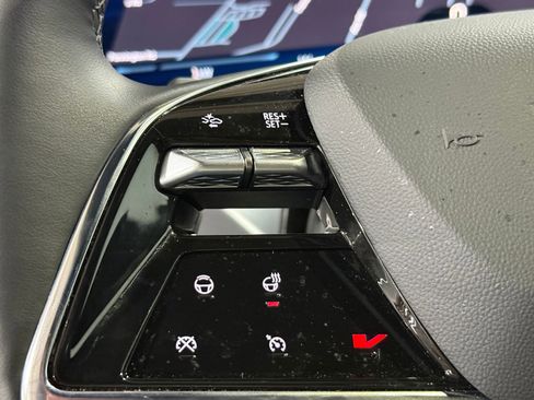 New 2026 Cadillac Vistiq Sport AWD/4WD image 16