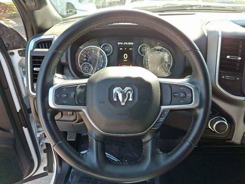 Certified 2024 RAM 2500 Big Horn AWD/4WD image 18