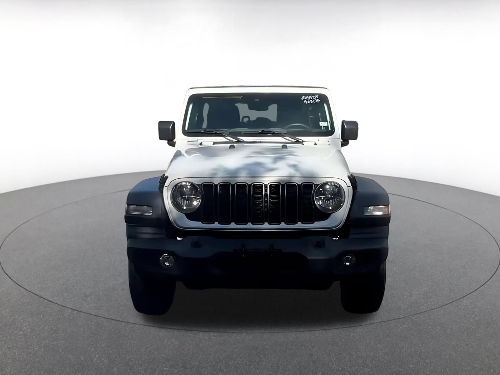 Used 2025 Jeep Wrangler Unlimited Sport AWD/4WD image 4