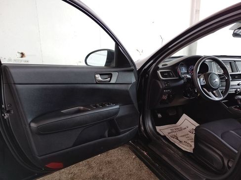 Used 2020 Kia Optima LX FWD image 21