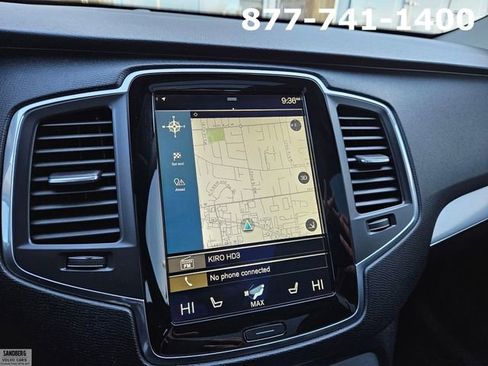 Used 2017 Volvo XC90 T5 Momentum w/ Vision Package image 23