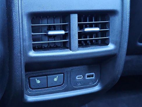 Certified 2025 Cadillac XT4 Sport image 22