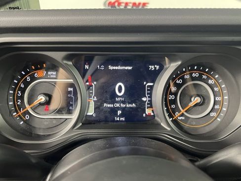 New 2025 Jeep Wrangler Unlimited Rubicon w/ XTREMEE 35" Tire Package image 16