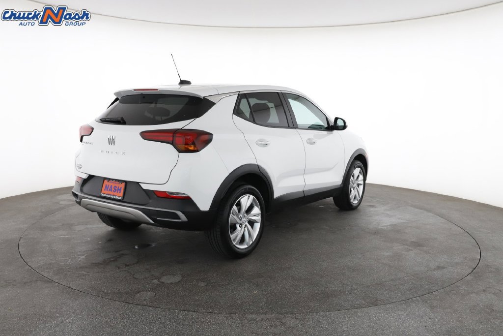 Used 2025 Buick Encore GX Preferred AWD/4WD image 12