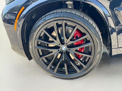 New 2026 BMW X5 xDrive40i w/ M Sport Package AWD/4WD image 42