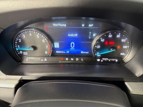 Used 2024 Ford Explorer XLT w/ Equipment Group 202A AWD/4WD image 11