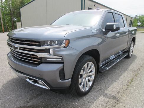 Used 2022 Chevrolet Silverado 1500 High Country AWD/4WD image 2