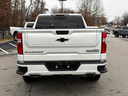 Certified 2021 Chevrolet Silverado 1500 High Country w/ LPO, Dark Essentials Package image 4