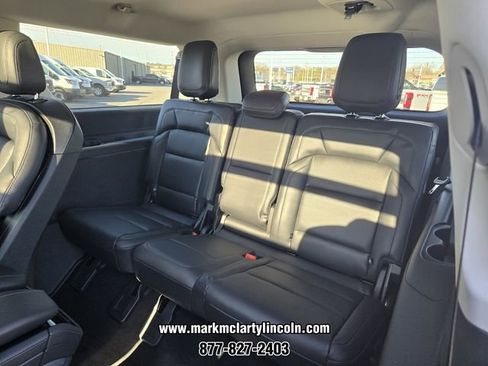 New 2026 Lincoln Navigator L Reserve AWD/4WD image 8