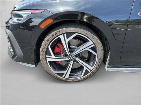 Used 2025 Volkswagen GTI SE FWD image 9