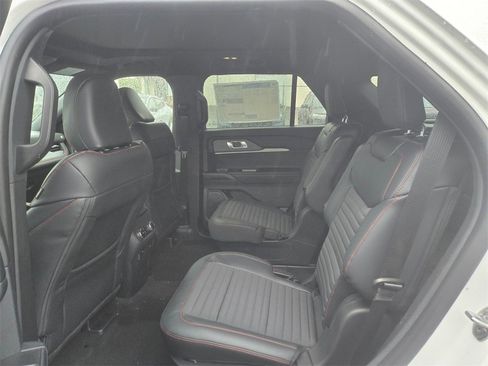 New 2026 Ford Explorer ST-Line image 10