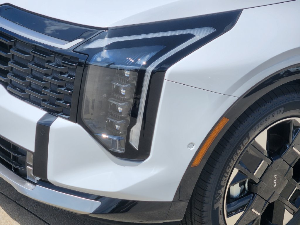 New 2026 Kia Sportage SX FWD image 7