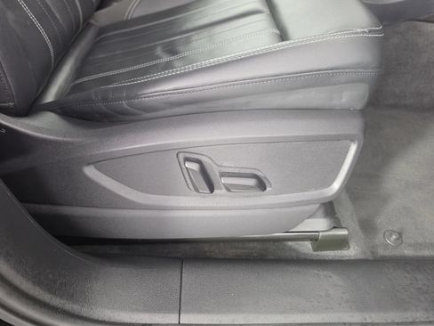 Certified 2024 Audi Q5 2.0T Premium AWD/4WD image 47