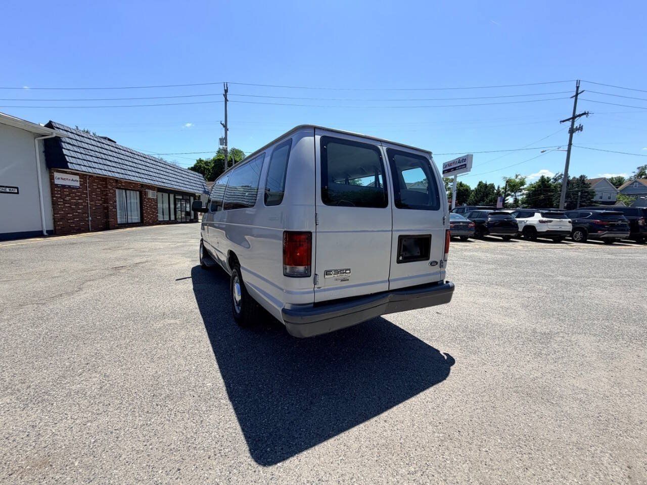 Used 2006 Ford E-350 and Econoline 350 XL RWD image 43