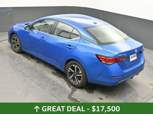 Used 2025 Nissan Sentra SV image 42
