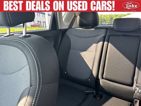 Used 2017 Kia Soul + FWD image 17