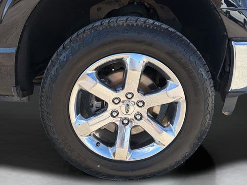 Used 2021 Ford F150 Lariat image 9