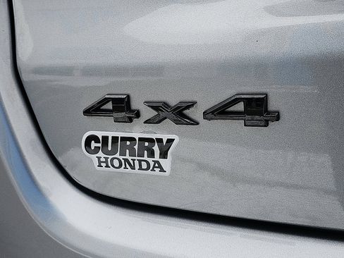 Used 2022 Jeep Compass Latitude image 30