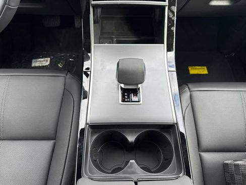 New 2026 Land Rover Range Rover Velar S image 23