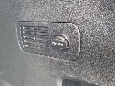 Used 2023 Hyundai Santa Fe SE image 8