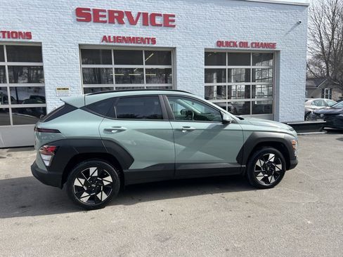 Used 2024 Hyundai Kona SEL image 6