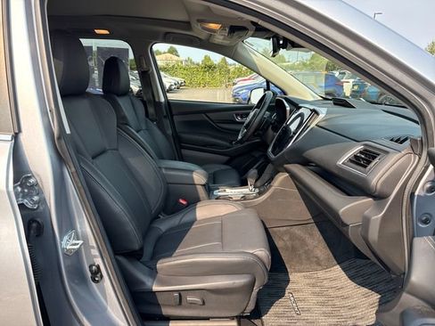 Used 2024 Subaru Ascent Limited w/ Technology Package AWD/4WD image 9