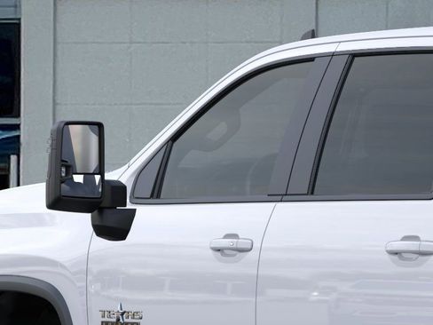 New 2026 Chevrolet Silverado 3500 LT image 12