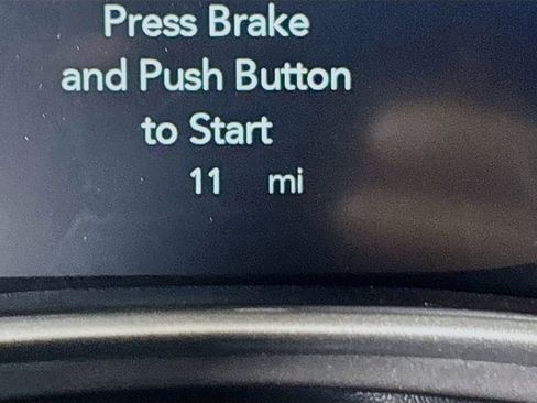 New 2026 Chrysler Pacifica Select image 14