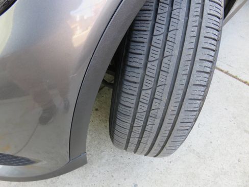 Used 2017 Mercedes-Benz GLC 300 4MATIC image 30