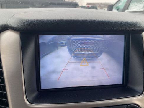 Used 2020 GMC Yukon Denali image 16