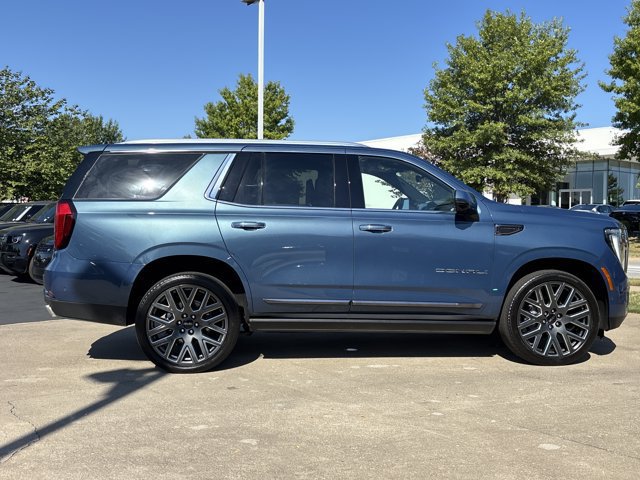 Used 2026 GMC Yukon Denali Ultimate AWD/4WD image 2